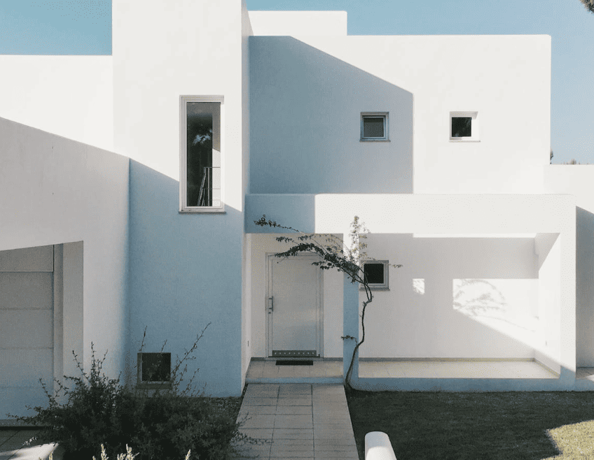 Comment est défini le prix de vente d'un bien...