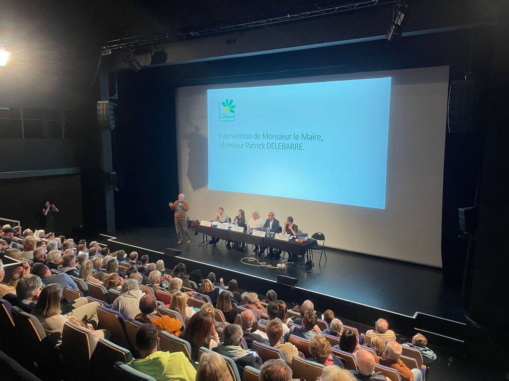 Retour sur une AG d’exception à Bondues : 700....