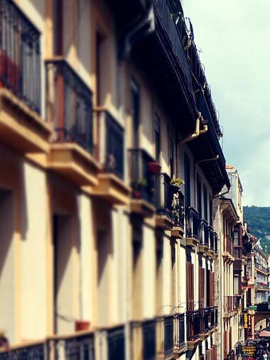 AVEC LE CONFINEMENT, UN BALCON OU UN JARDIN...
