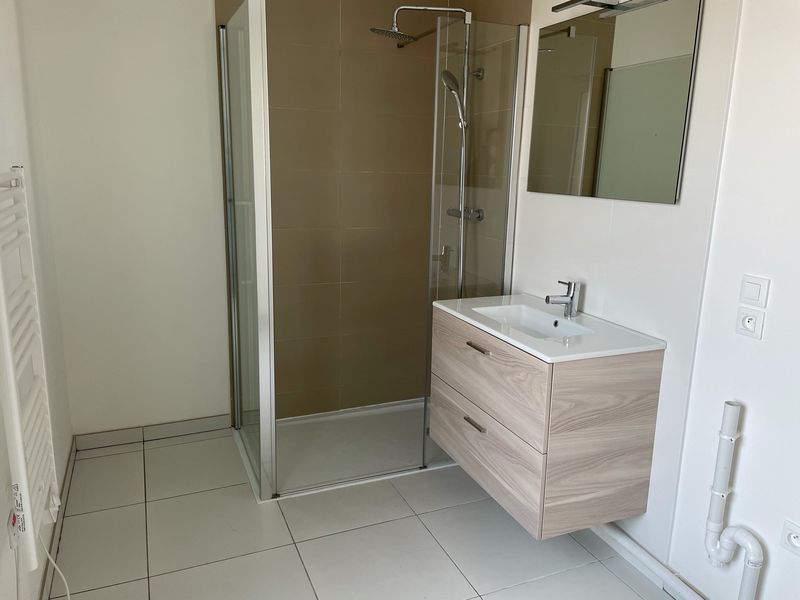 Location Appartement 89m² Loos 9