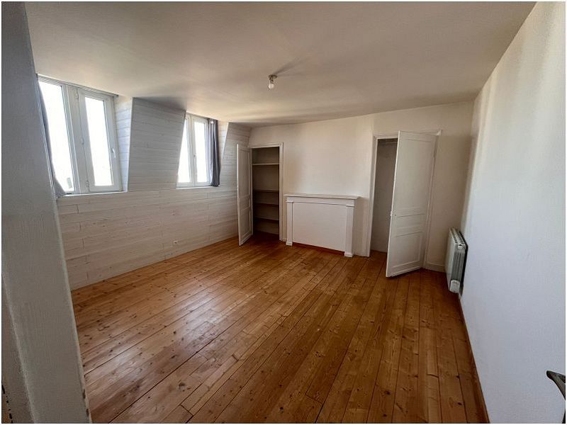 Location Appartement 70m² Lille 8