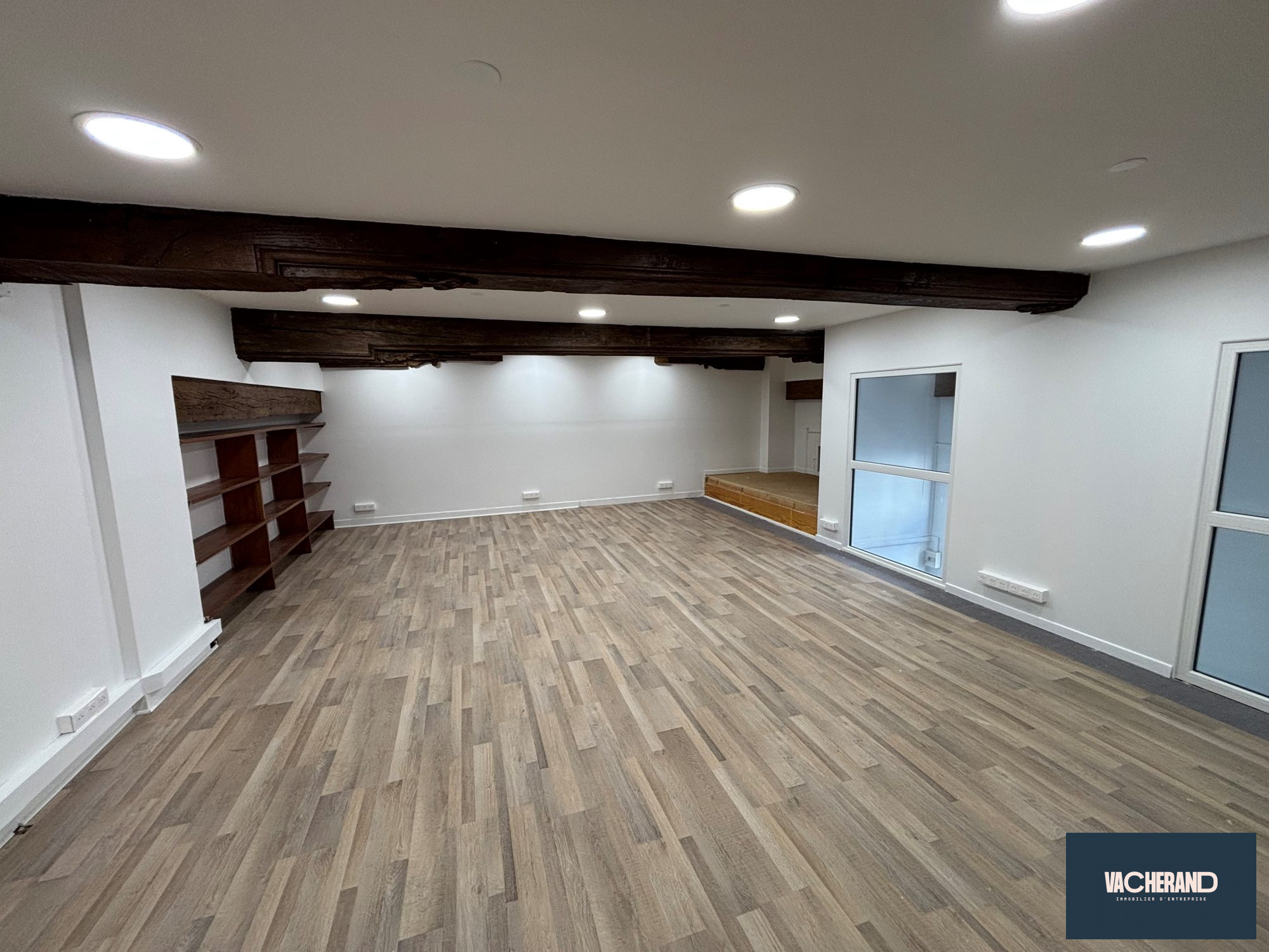 Location Bureaux 72m² Valenciennes 2