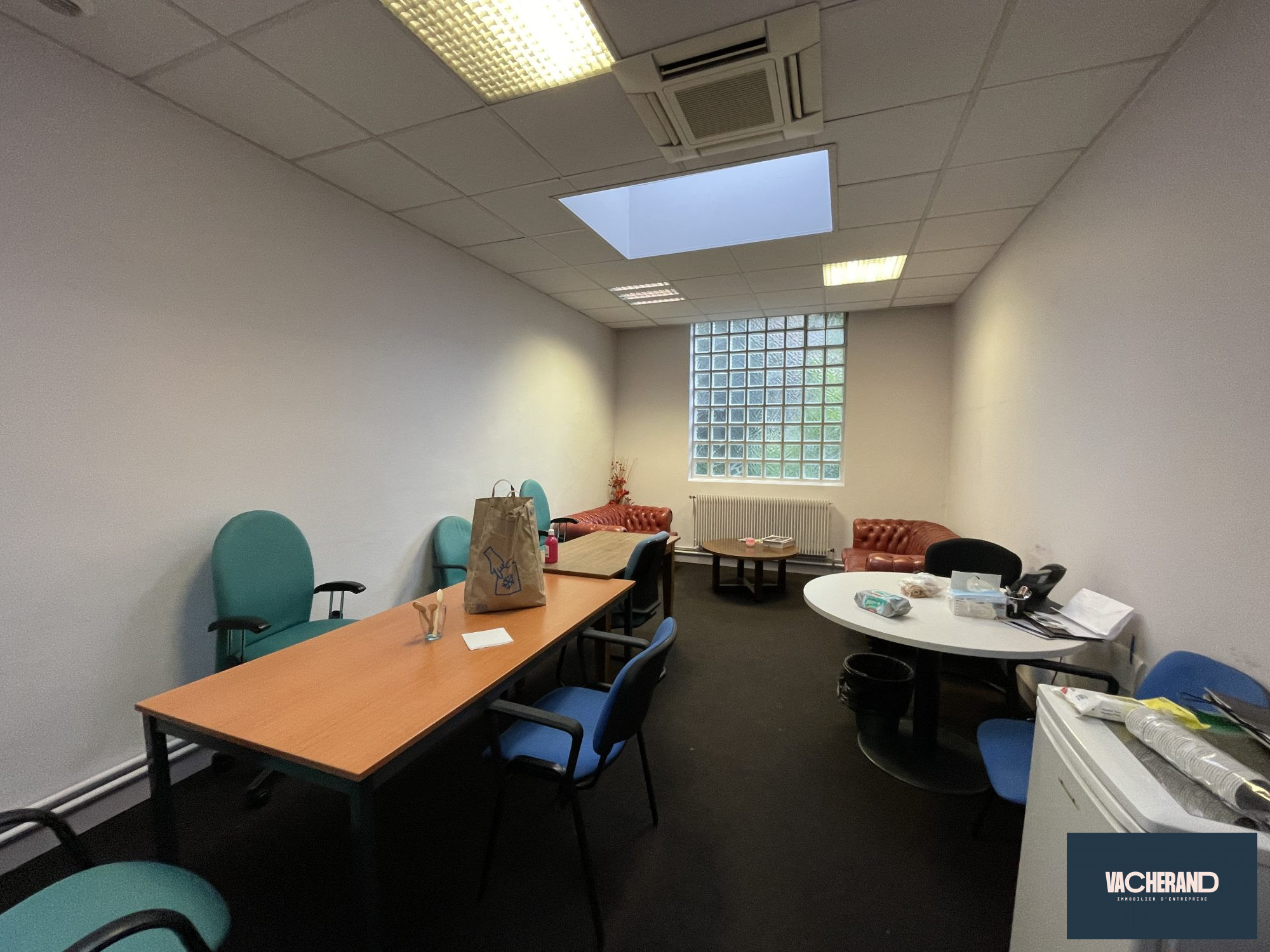 Location Locaux commerciaux 584m² Lille 3