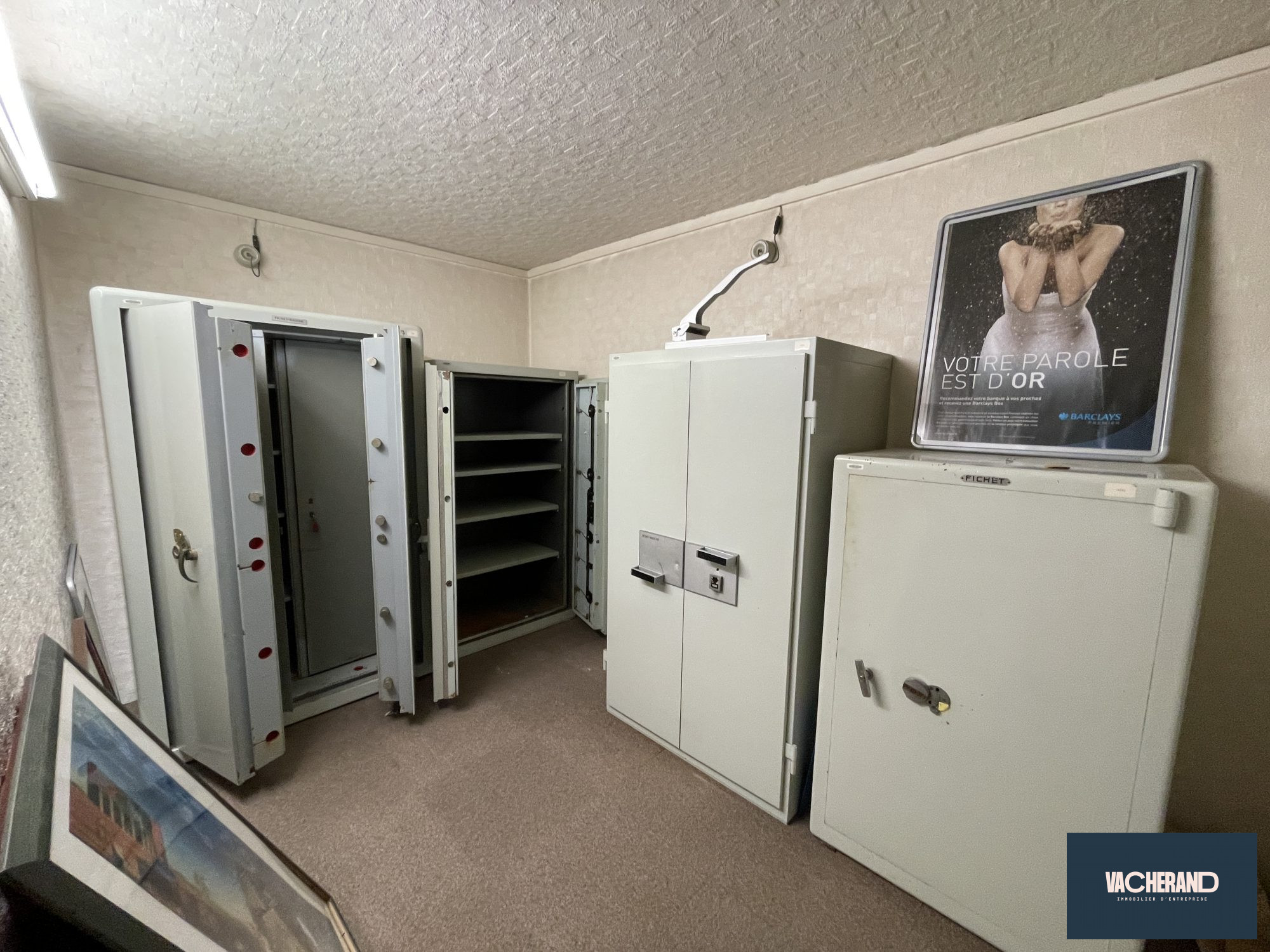 Location Locaux commerciaux 584m² Lille 6