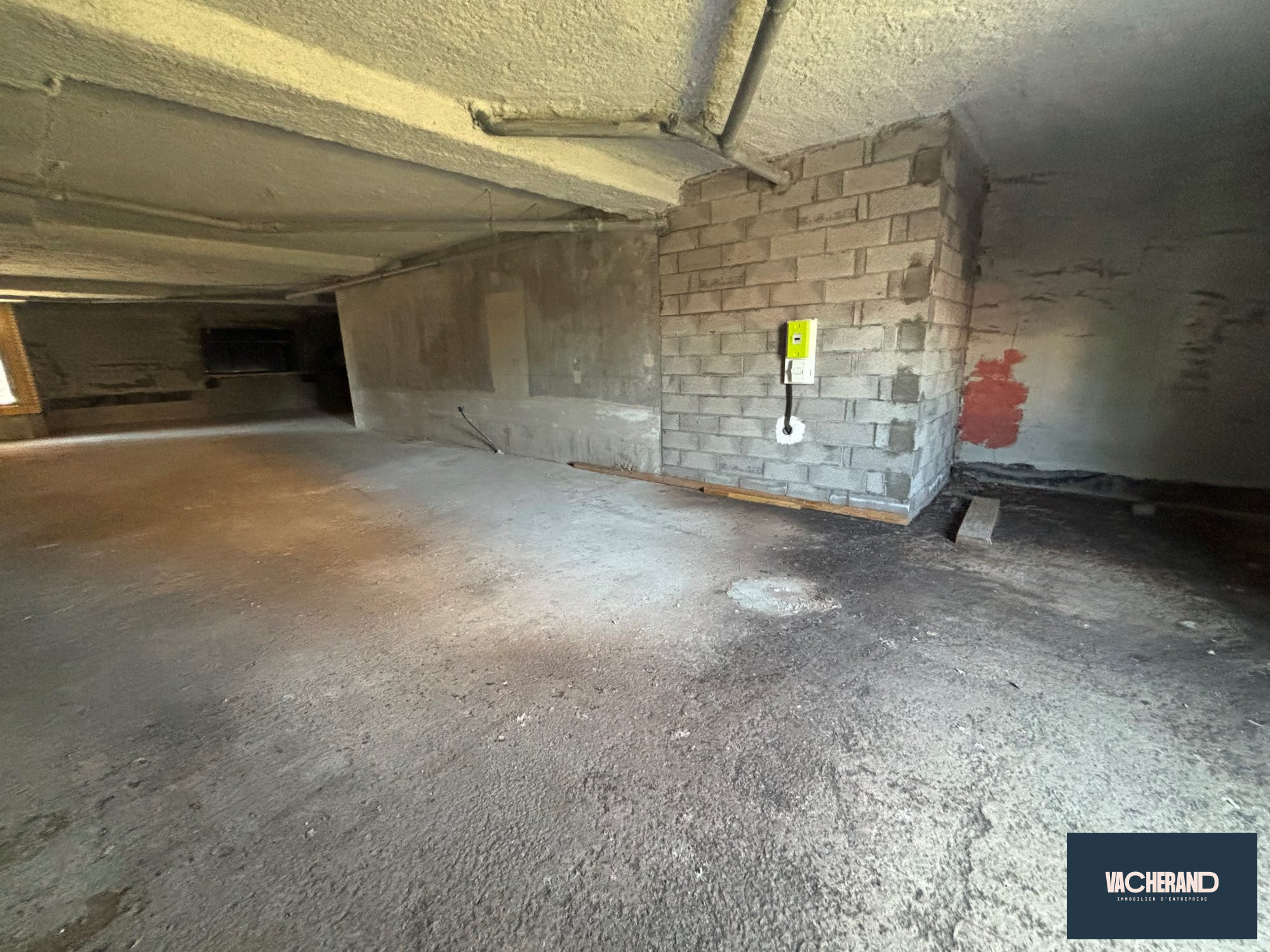 Location Locaux commerciaux 165m² Valenciennes 2