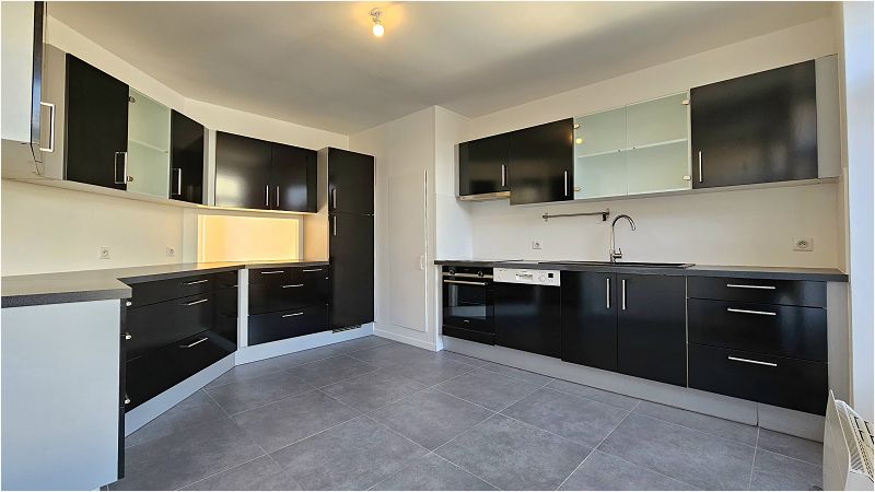 Location Appartement 174m² Lille 2