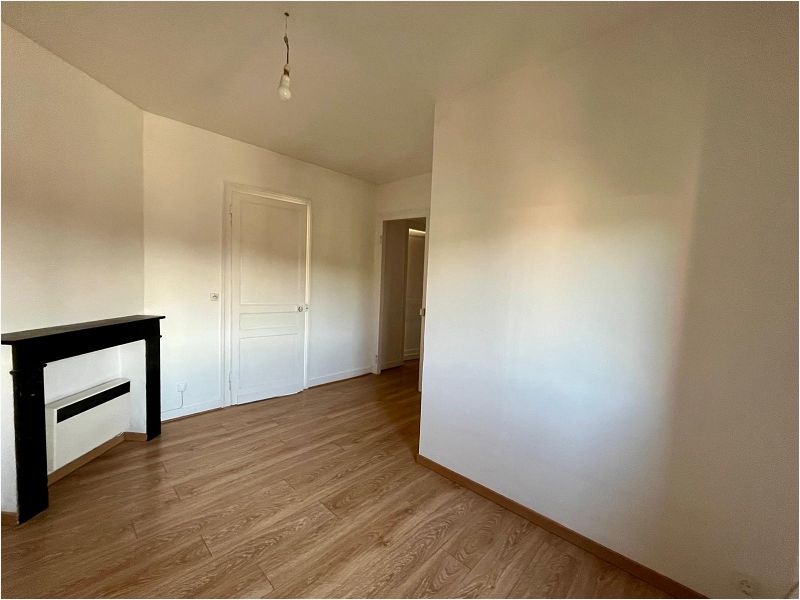 Location Appartement 49m² Lille 8