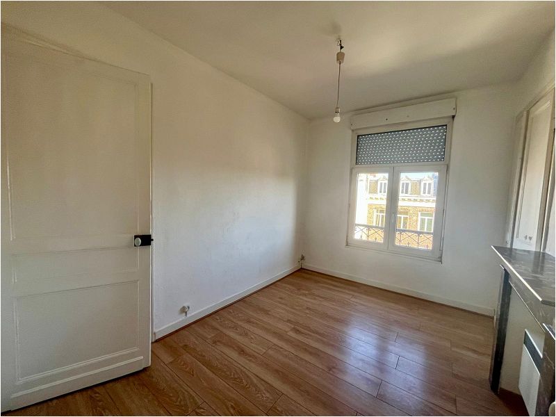 Location Appartement 49m² Lille 7