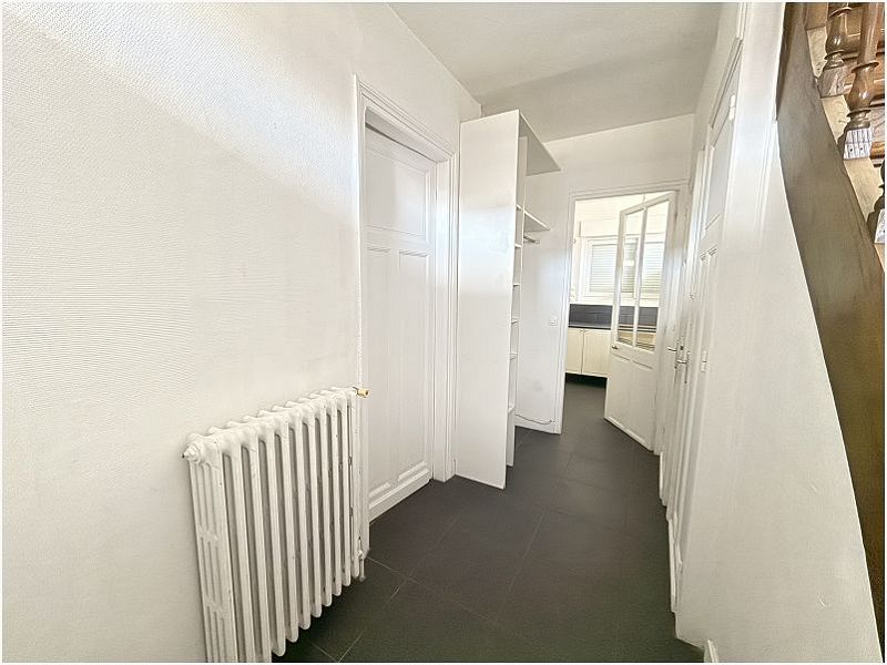 Location Immeuble 77m² Hem 2