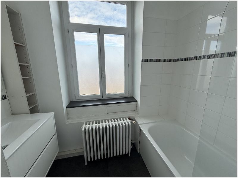 Location Immeuble 77m² Hem 5