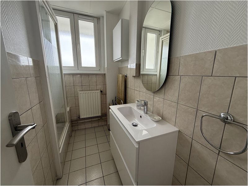 Location Appartement 75m² Lille 4