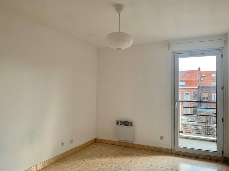 Location Appartement 70m² Lille 6