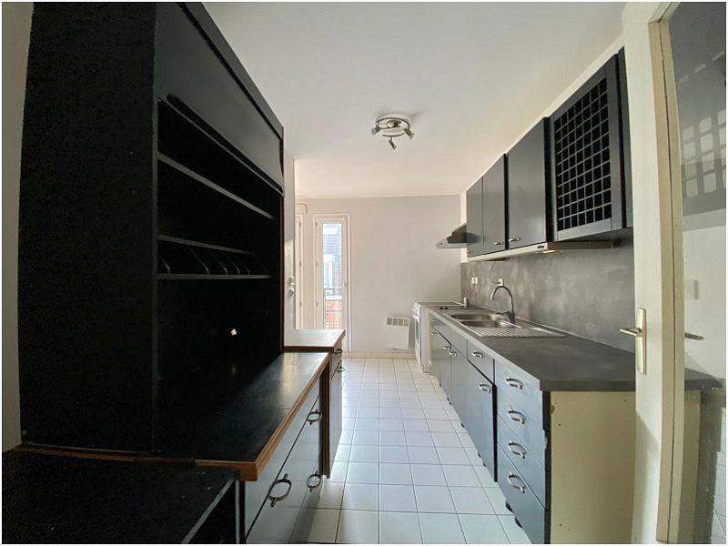 Location Appartement 70m² Lille 9