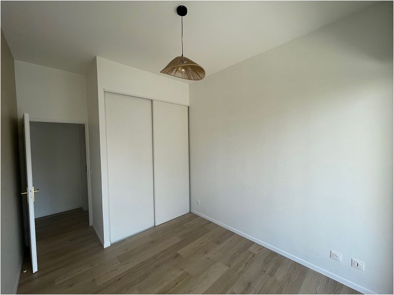 Location Appartement 66m² Lille 4