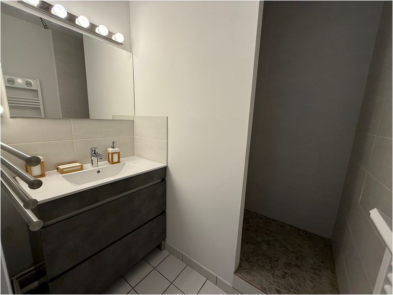 Location Appartement 31m² Lille 4