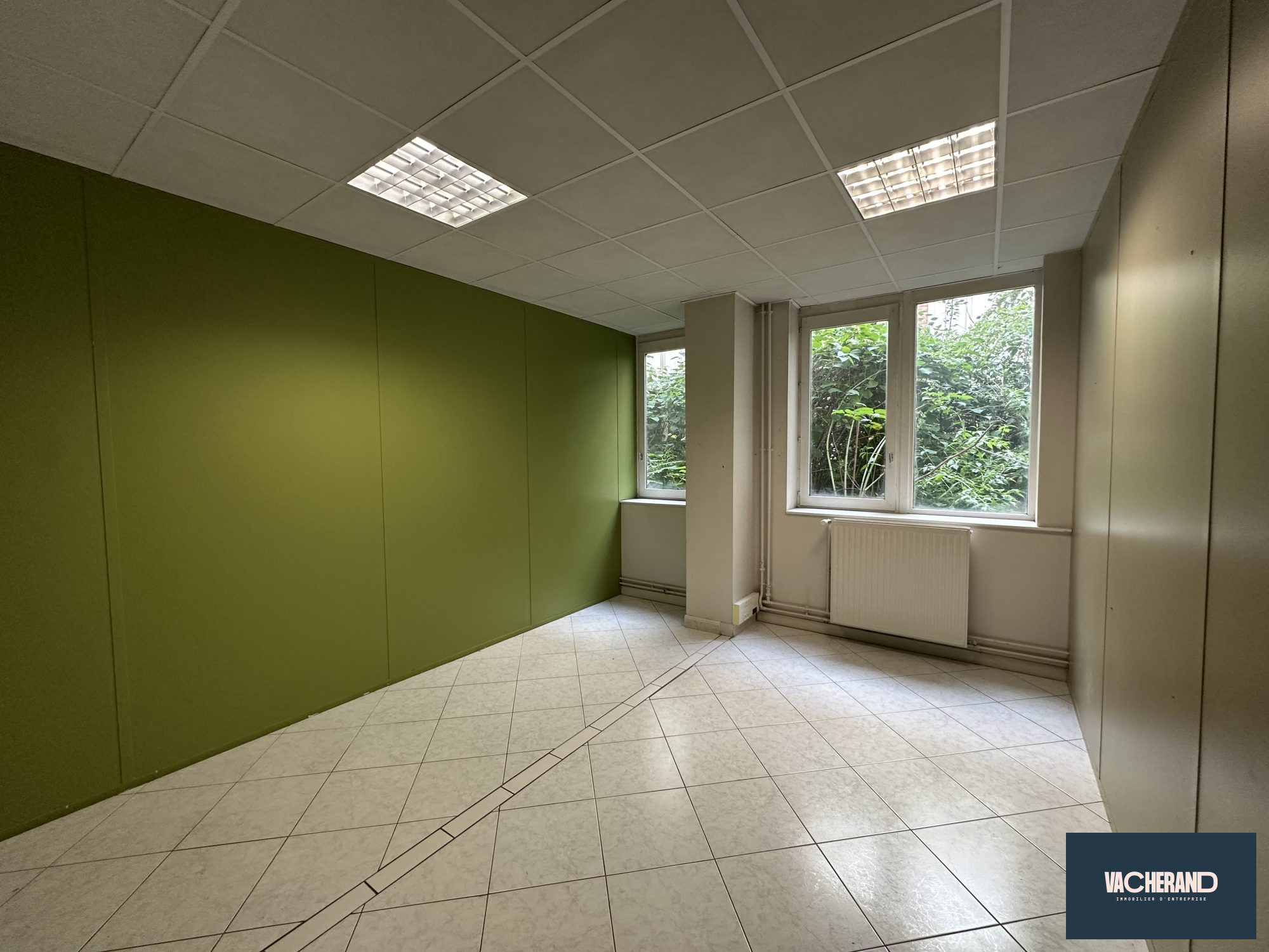 Location Locaux commerciaux 1200m² Lille 2