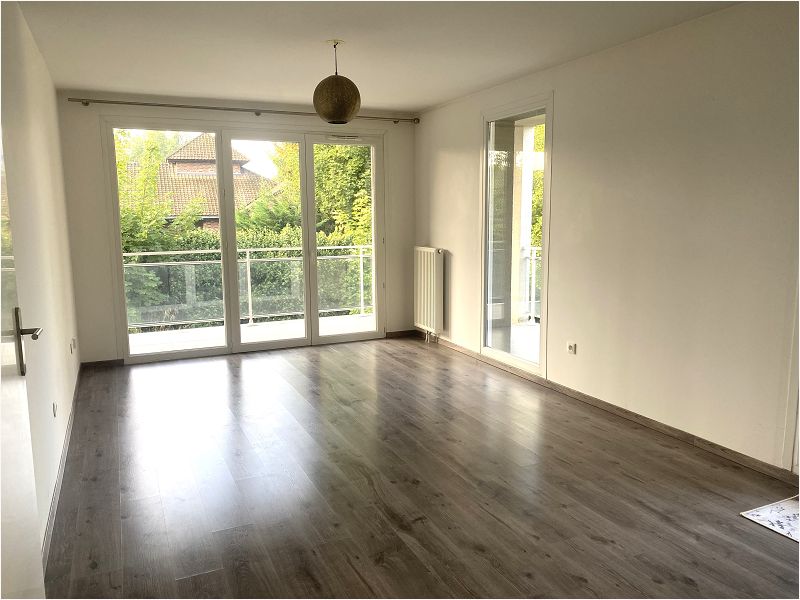 Location Appartement 64m² Loos 0