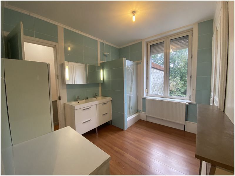 Location Maison 123m² Lille 8
