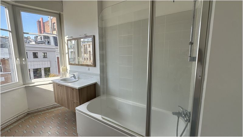 Location Appartement 116m² Lille 5