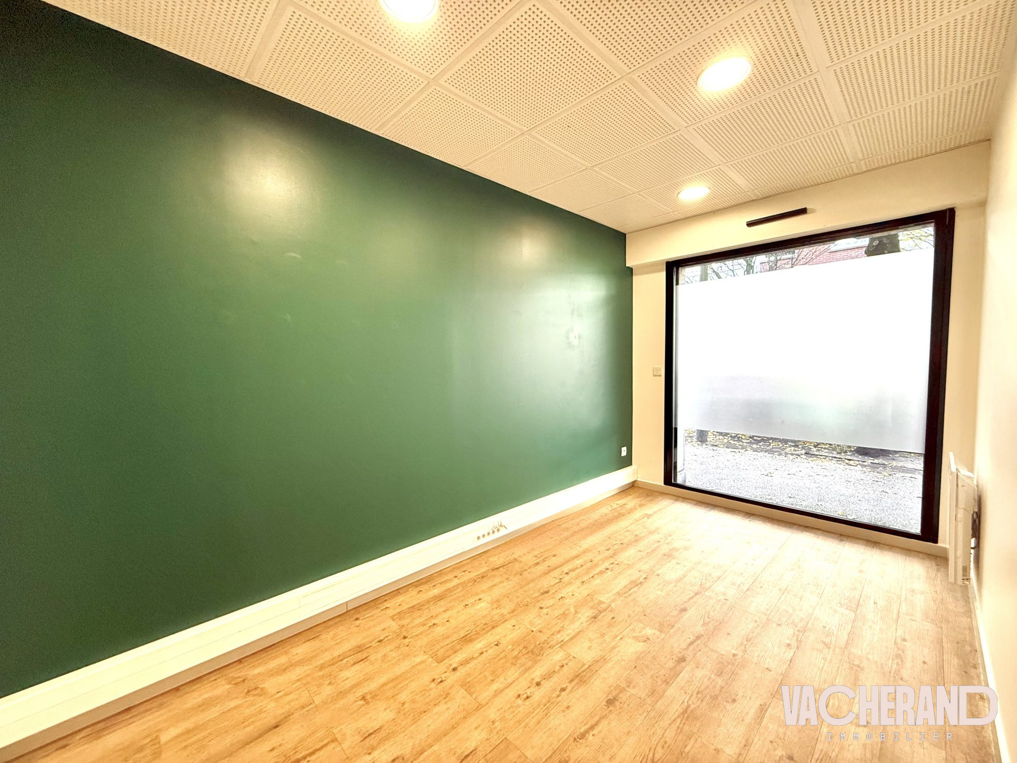 Vente Locaux commerciaux 81m² Lille 6