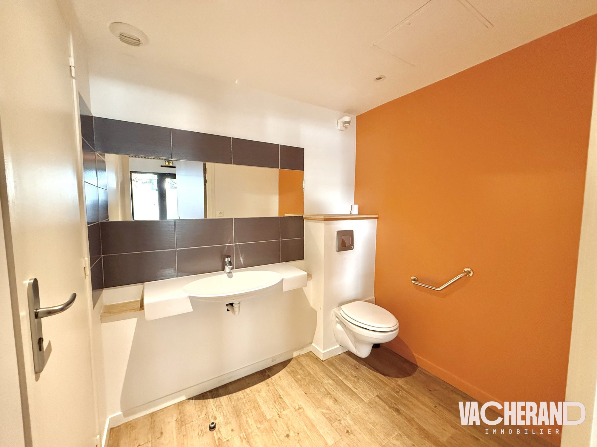 Vente Locaux commerciaux 81m² Lille 7