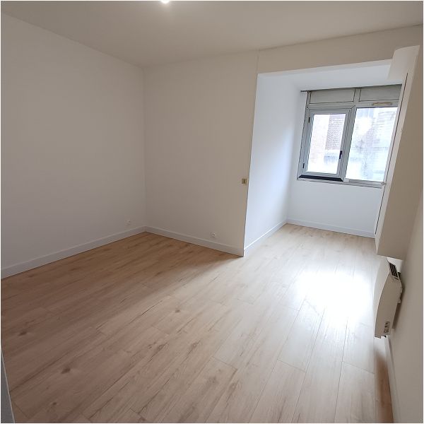 Location Appartement 59m² Lille 2