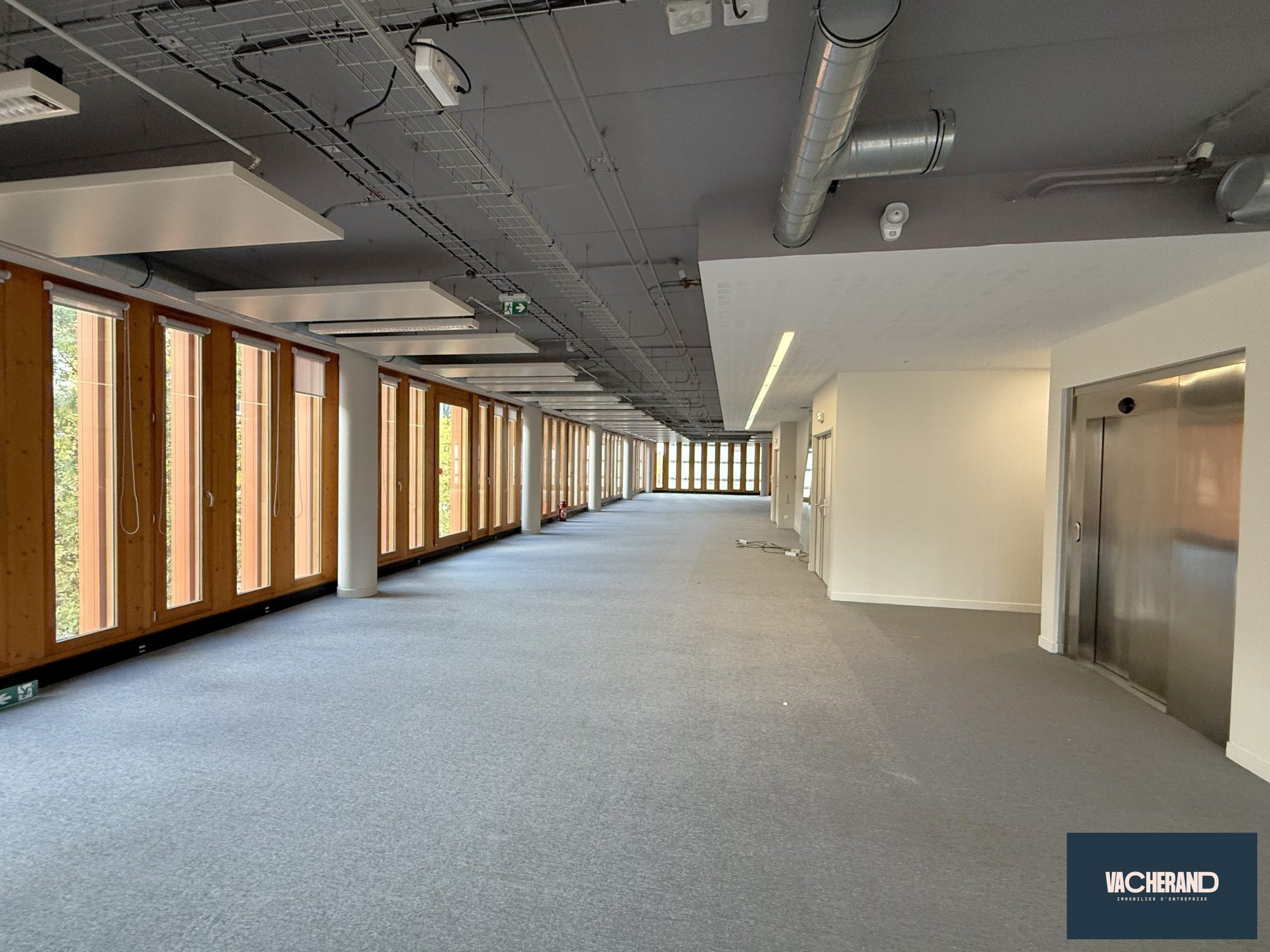 Location Bureaux 437m² Lille 1
