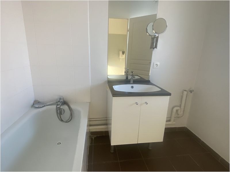 Location Appartement 85m² Lille 7