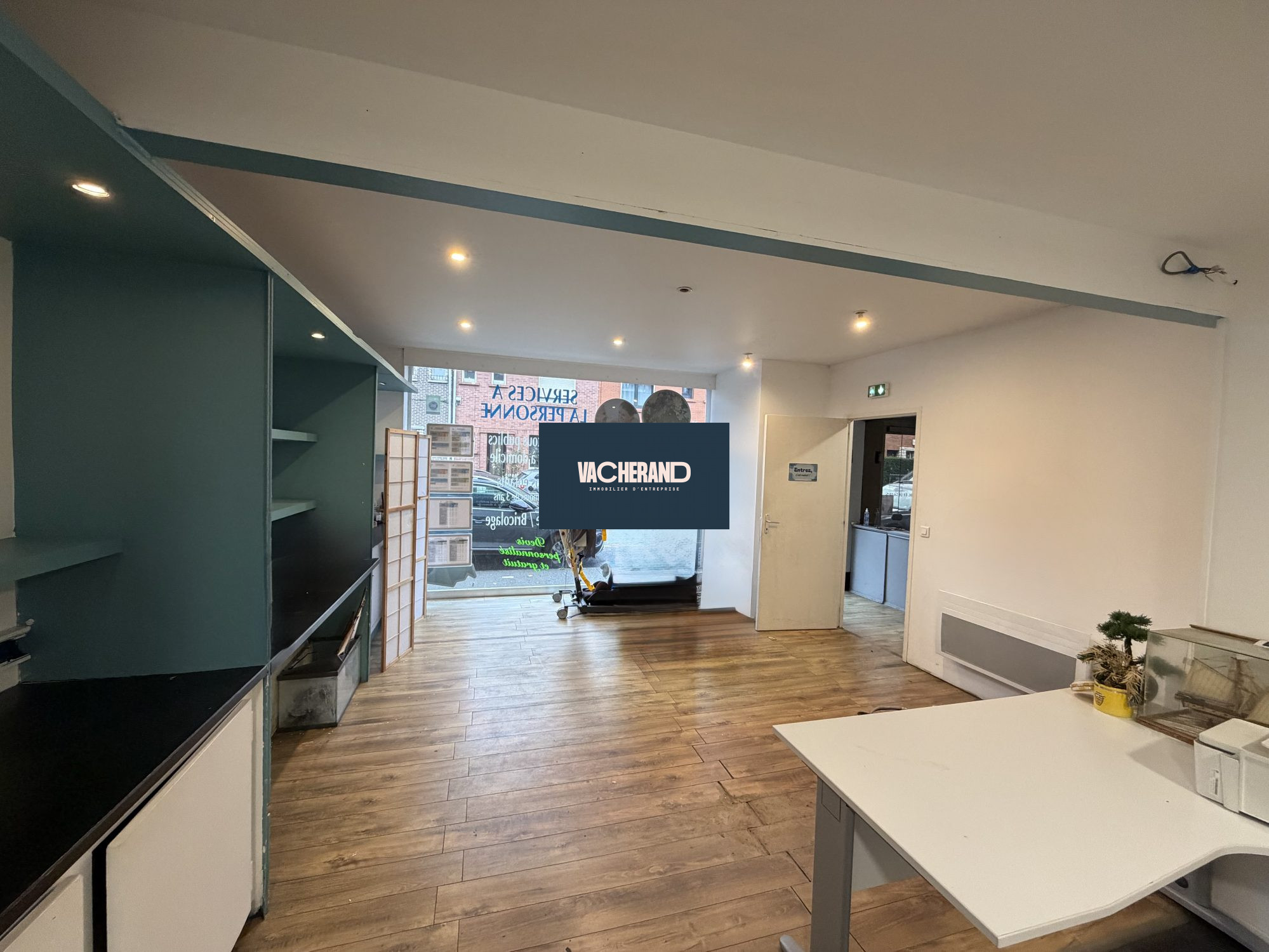 Vente Locaux commerciaux 220m² Saint-andré-lez-lille 0