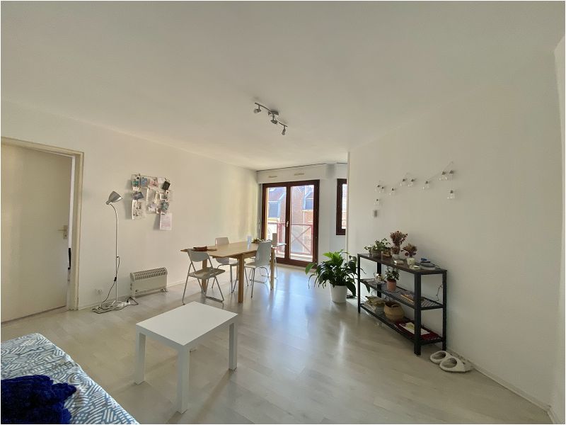 Location Appartement 46m² Lille 7