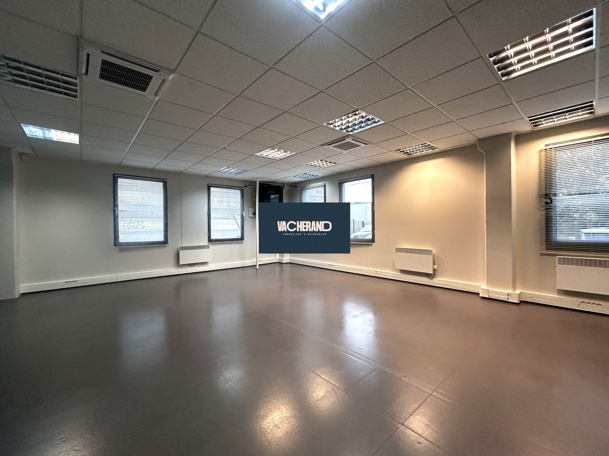 Location Bureaux 210m² Marcq En Baroeul 3