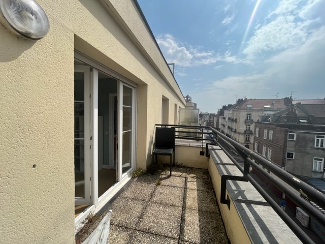 Location Appartement 109m² Lille 4