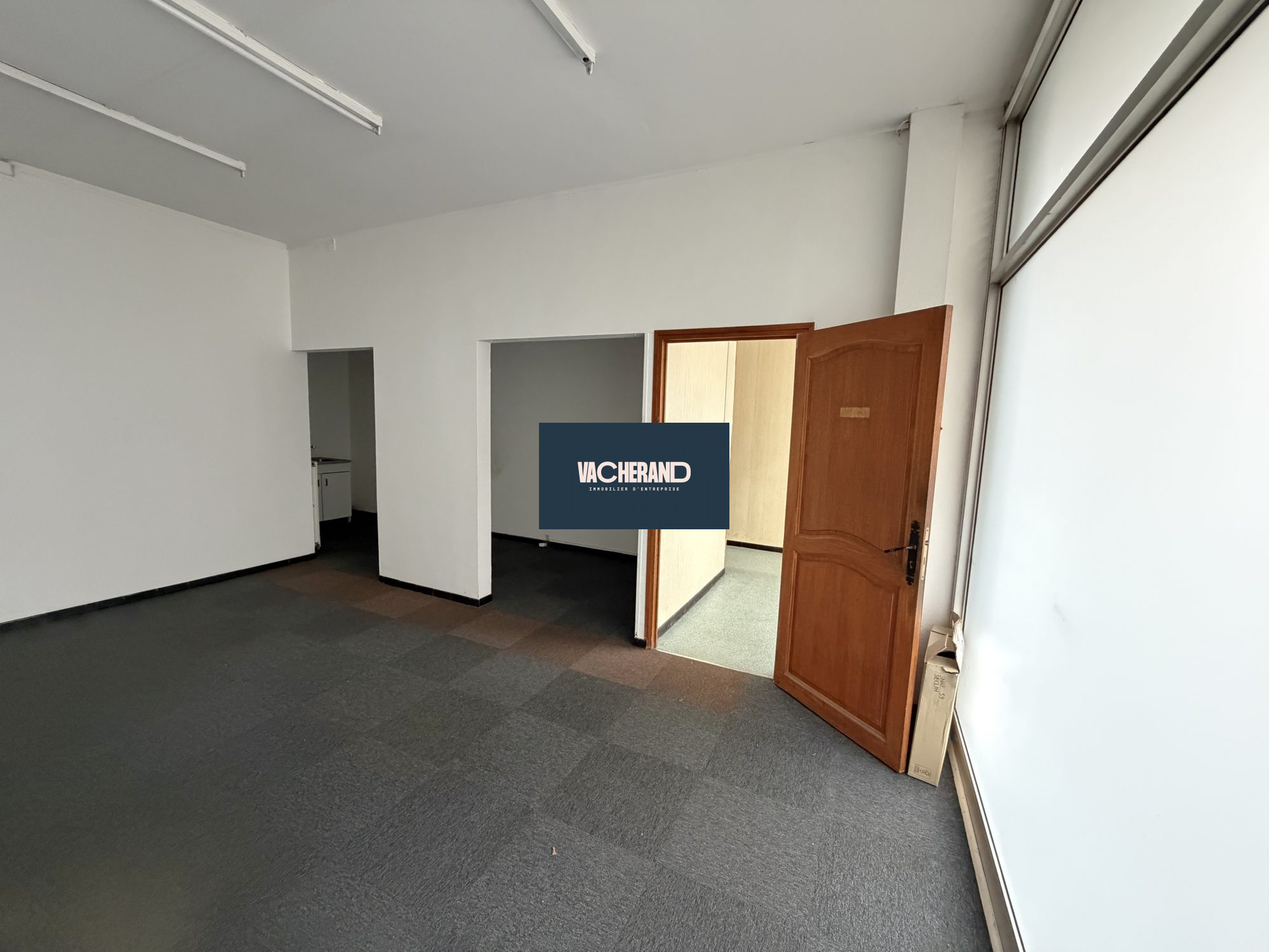 Vente Locaux commerciaux 50m² La Madeleine 2