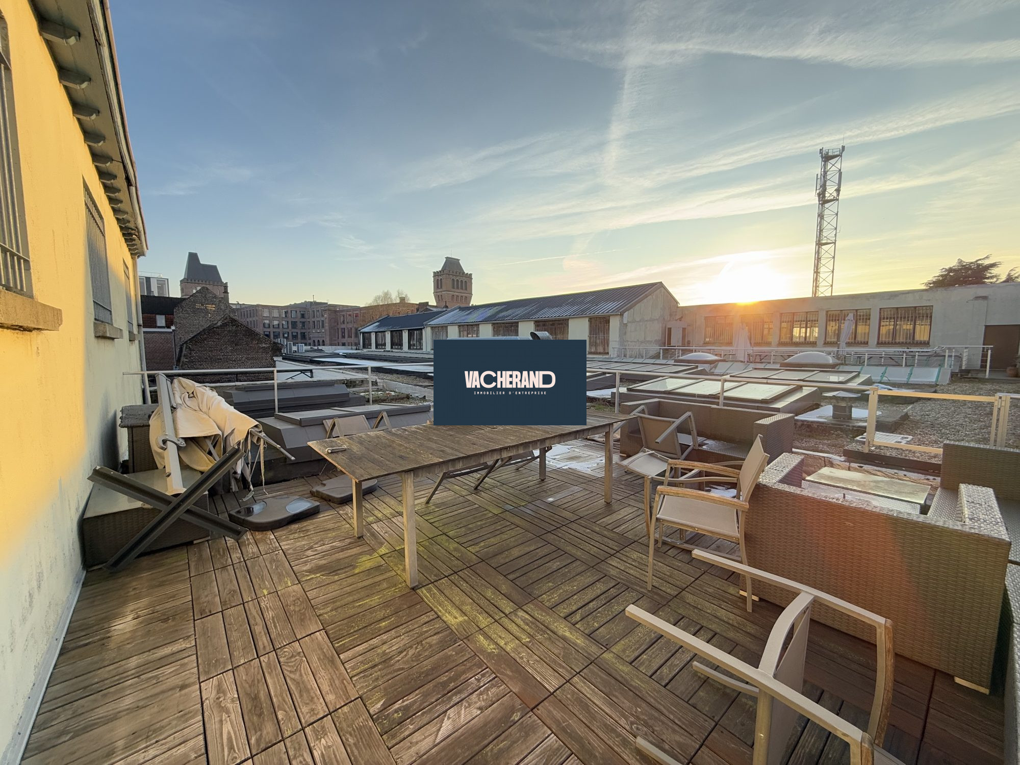 Location Locaux commerciaux 357m² Lille 5