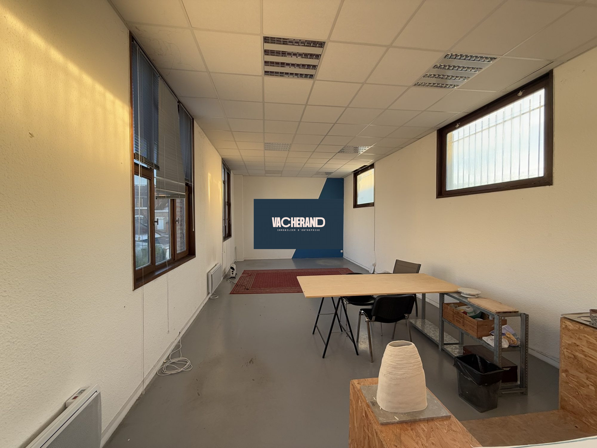 Location Locaux commerciaux 357m² Lille 6