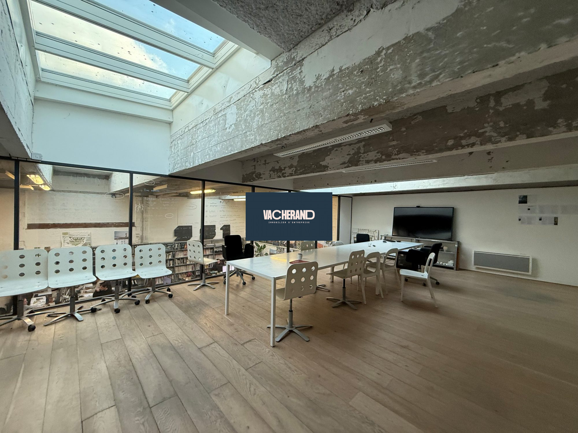 Location Locaux commerciaux 357m² Lille 3