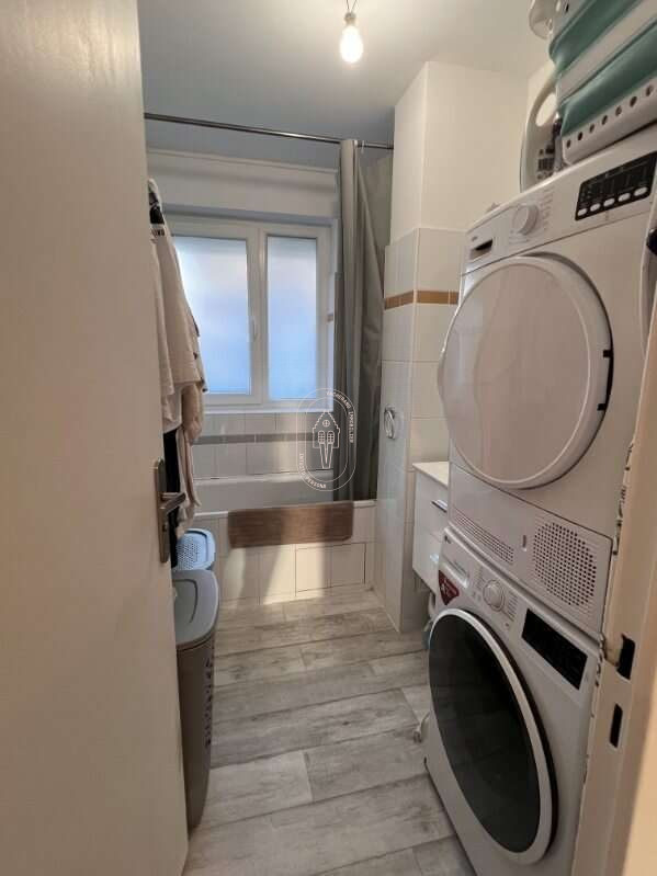 Vente Appartement 90m² Croix 8