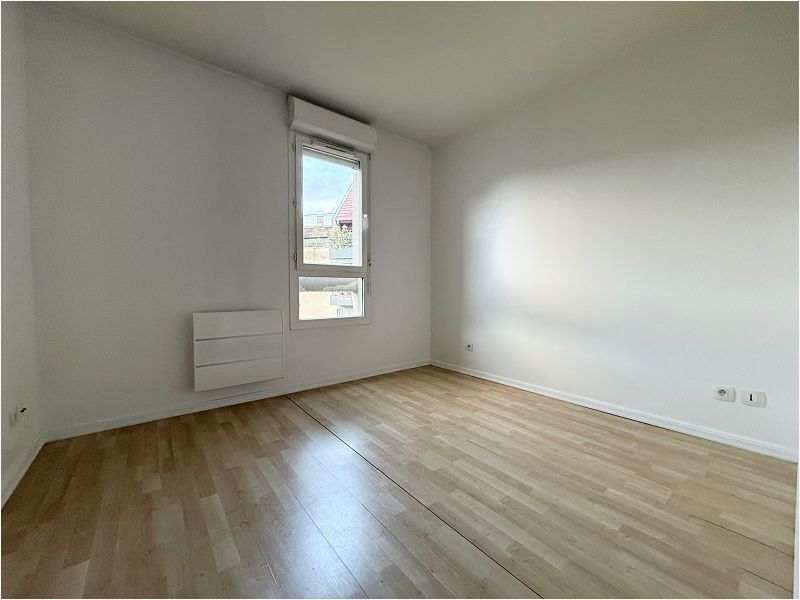 Location Appartement 75m² Lille 4
