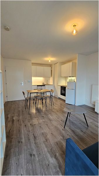 Location Appartement 43m² La Madeleine 2