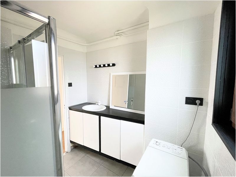 Location Appartement 80m² Lille 6