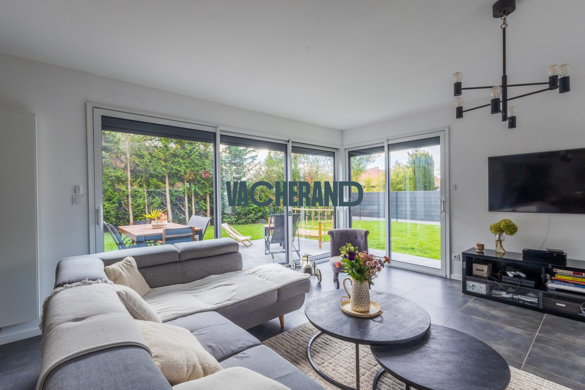 Vente Maison 150m² Bois-grenier 1