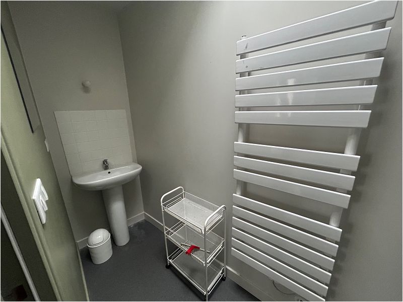 Location Immeuble 93m² La Madeleine 4