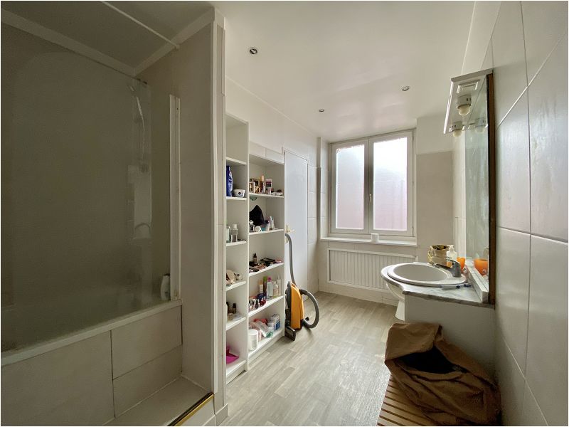 Location Appartement 68m² Lille 7