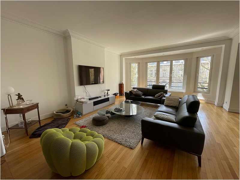 Location Appartement 212m² Lille 8